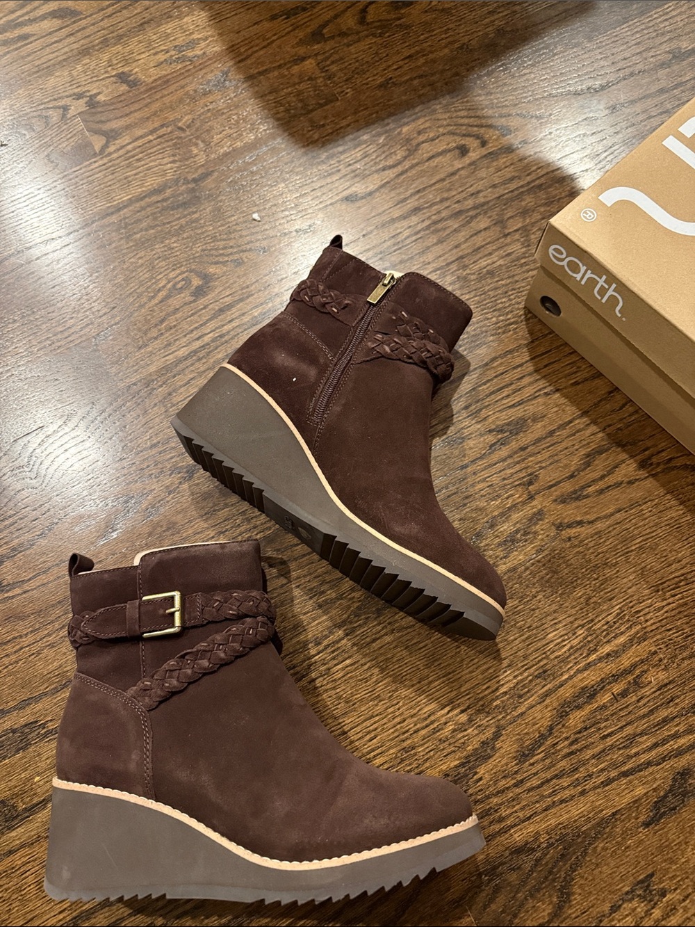 Earth Chocolate Brown Suede Wedge Ankle Boots with Braided Strap 9.5 wide